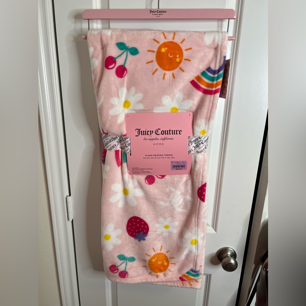 Juicy Couture Throw